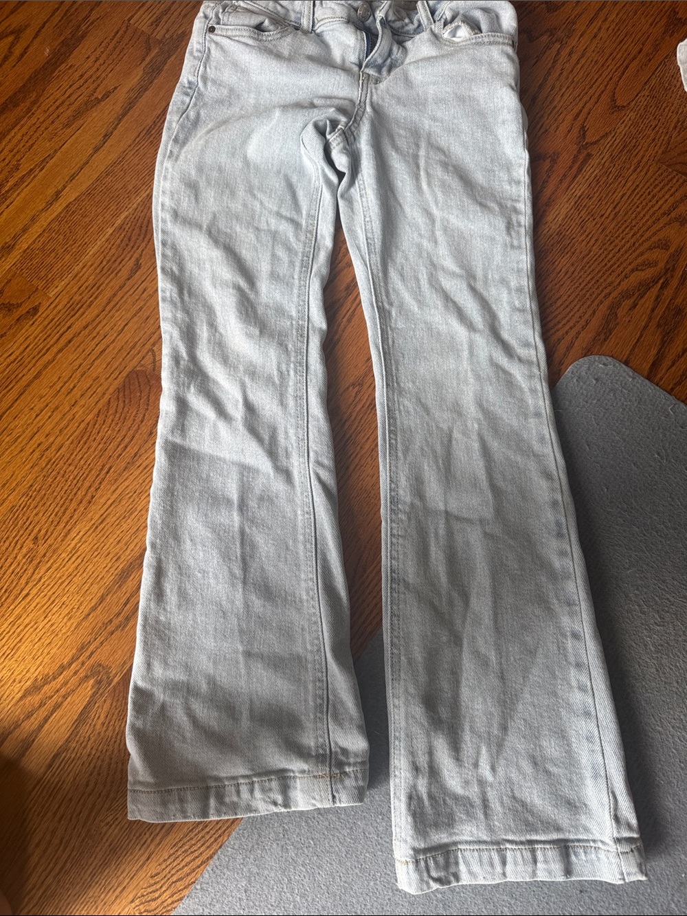 RSQ girls Light Wash Bootcut Jeans barely worn